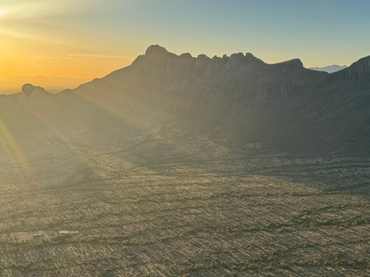 Foolish Pleasure Hot Air Balloon Rides-图森必去景点