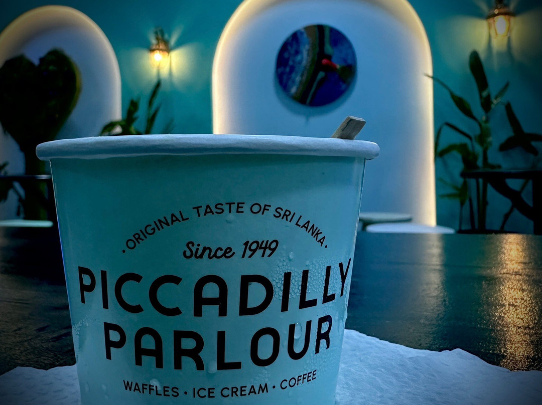 Piccadilly Parlour - Trincomalee