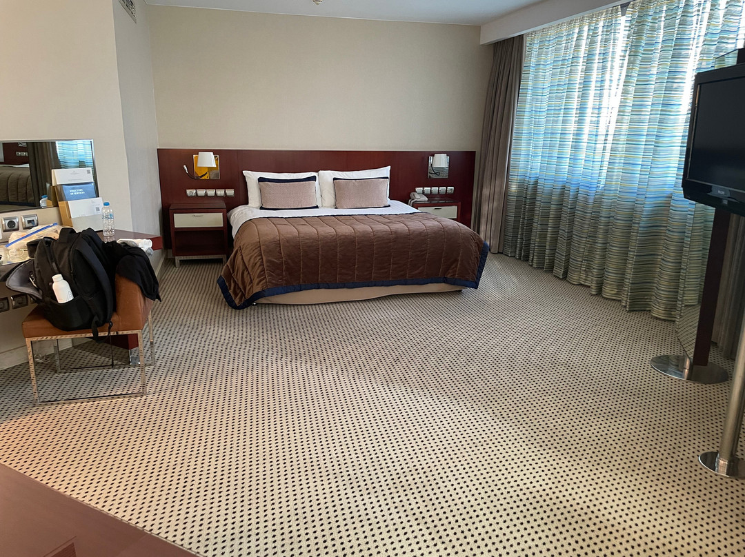 雅典神殿洲际酒店主图