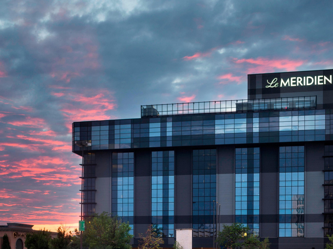 Le Méridien Chicago - Oakbrook Center主图