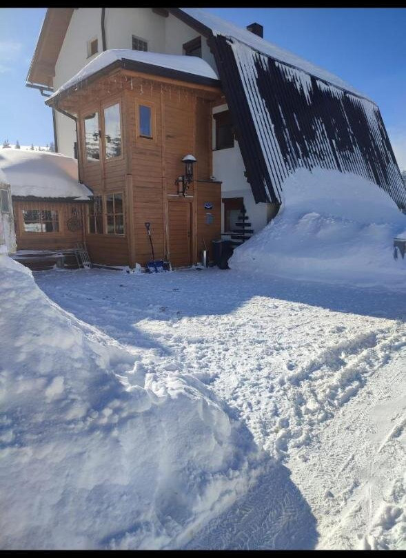 阿尔法滑雪营宾馆