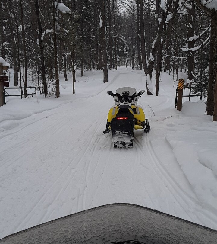 Ridge View Lodge主图