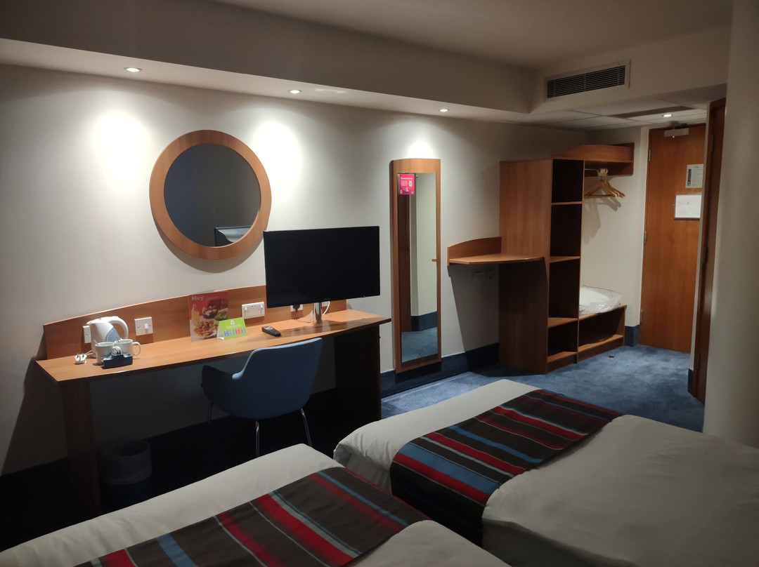 Travelodge Tewkesbury Hotel主图