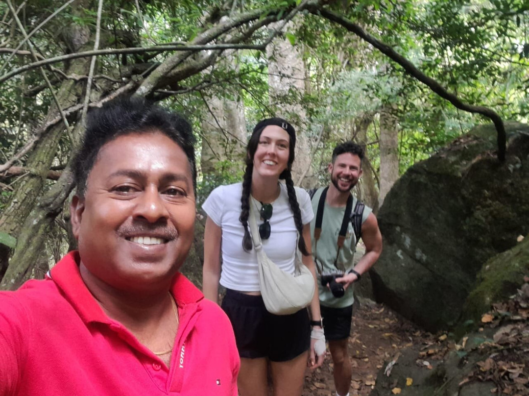 Kandyan Royal Taxi景点图片