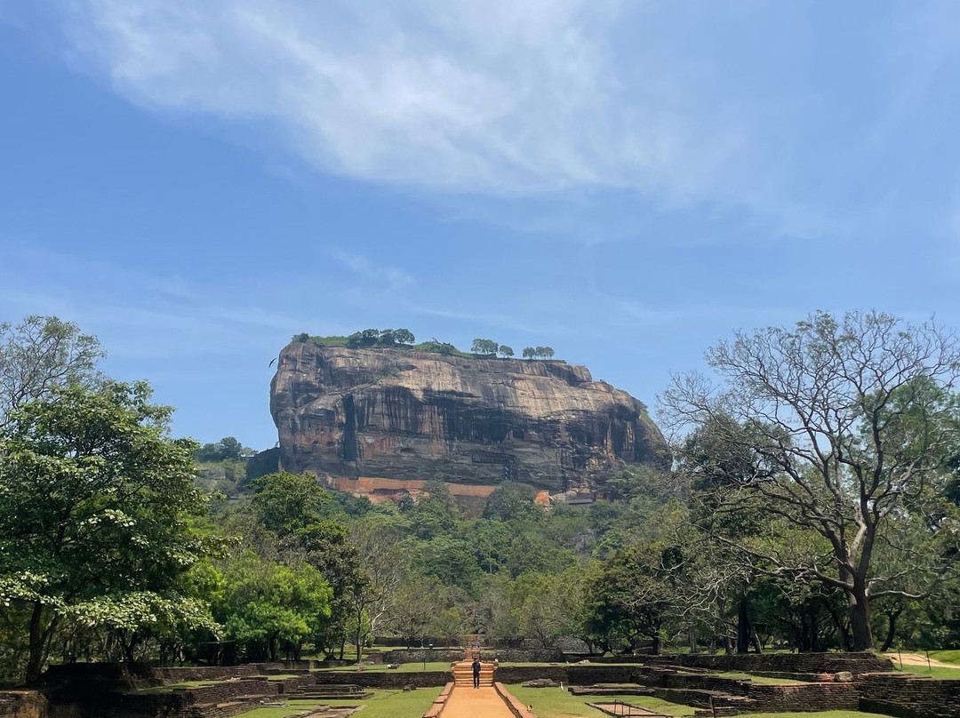 Kandycitytuktuk-康提必去景点