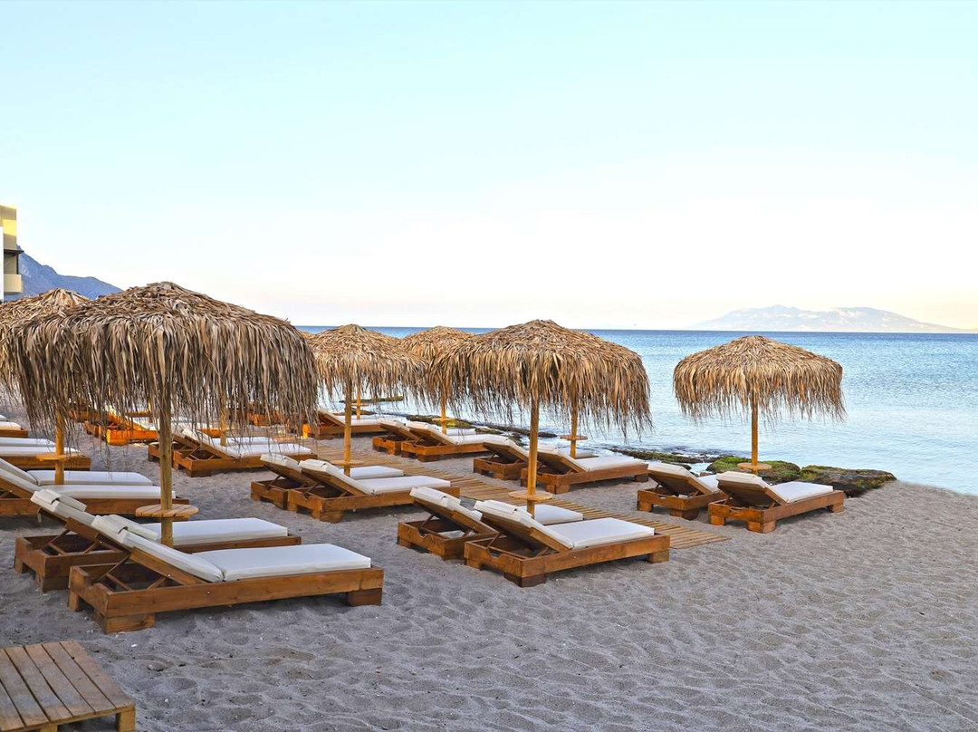 Cabana Blu Hotel & Suites