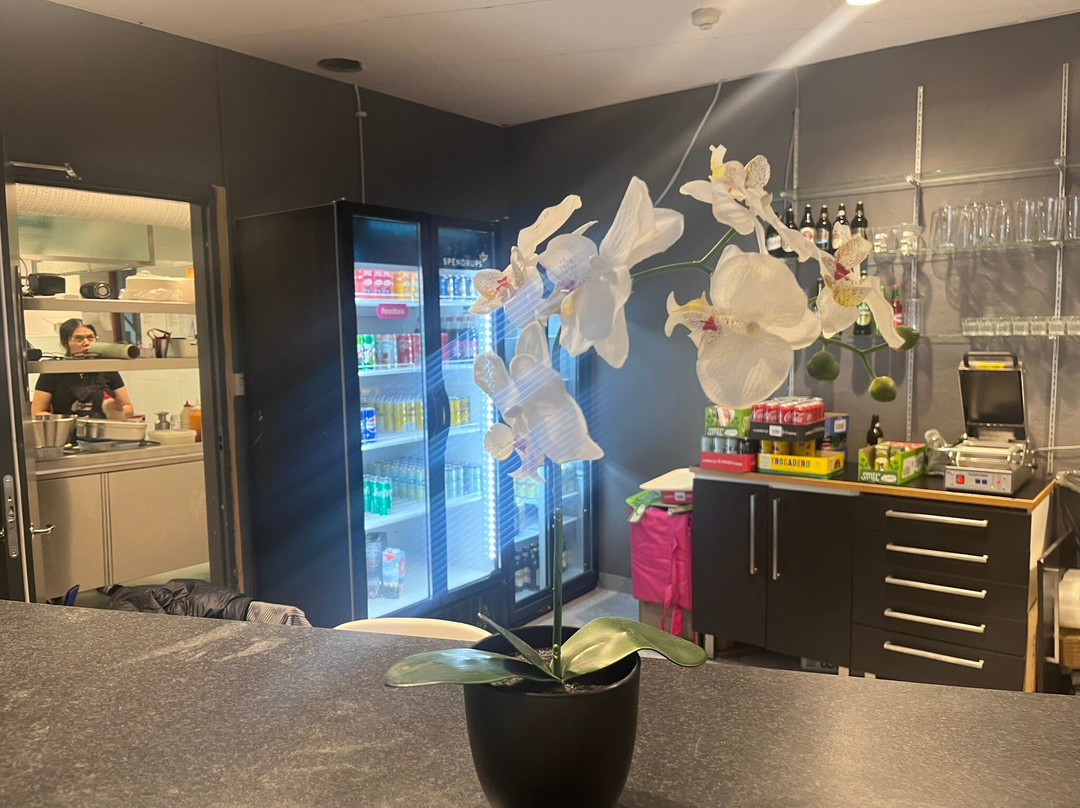 DARA's Thai & Grill