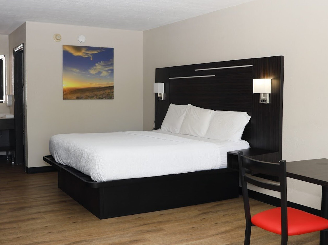 Paragon Inn