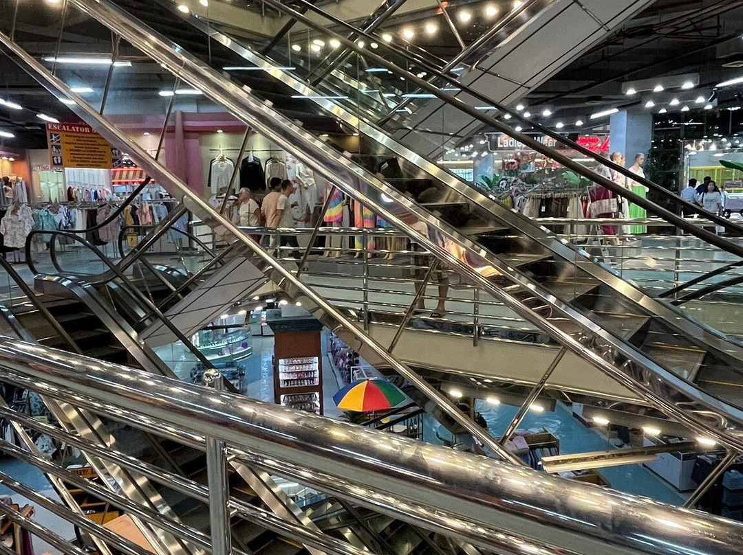 Gaisano Country Mall-宿雾市必去景点