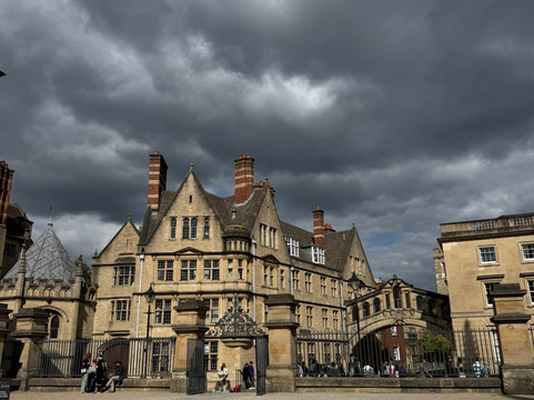 Town & Gown Walking Tour-牛津必去景点