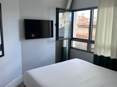 伦西亚市中心 Room Mate Cosmo酒店主图