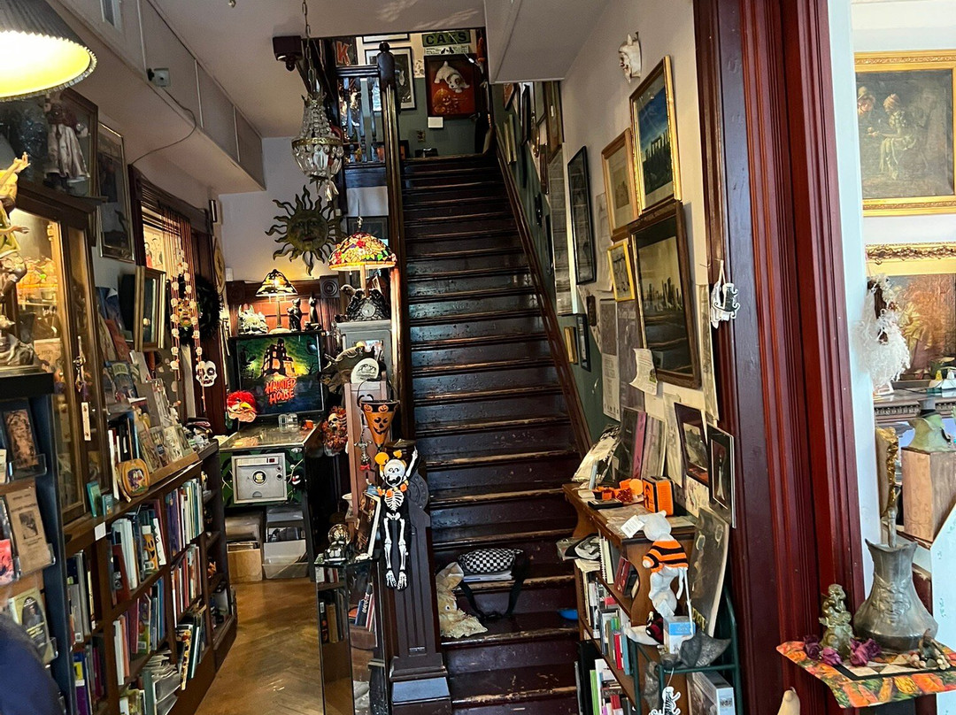 Castle Halloween Museum-阿尔图纳必去景点