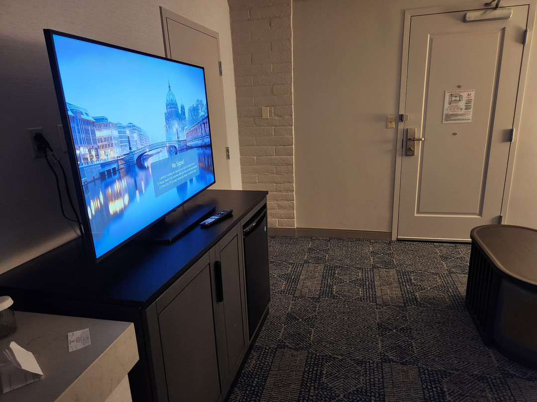 埃尔帕索希尔顿安泊套房酒店主图