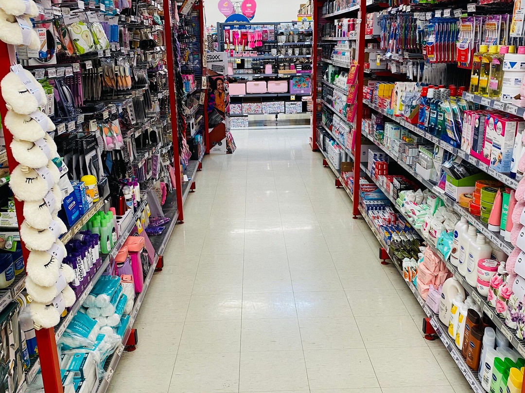 The Reject Shop-贝加必去景点