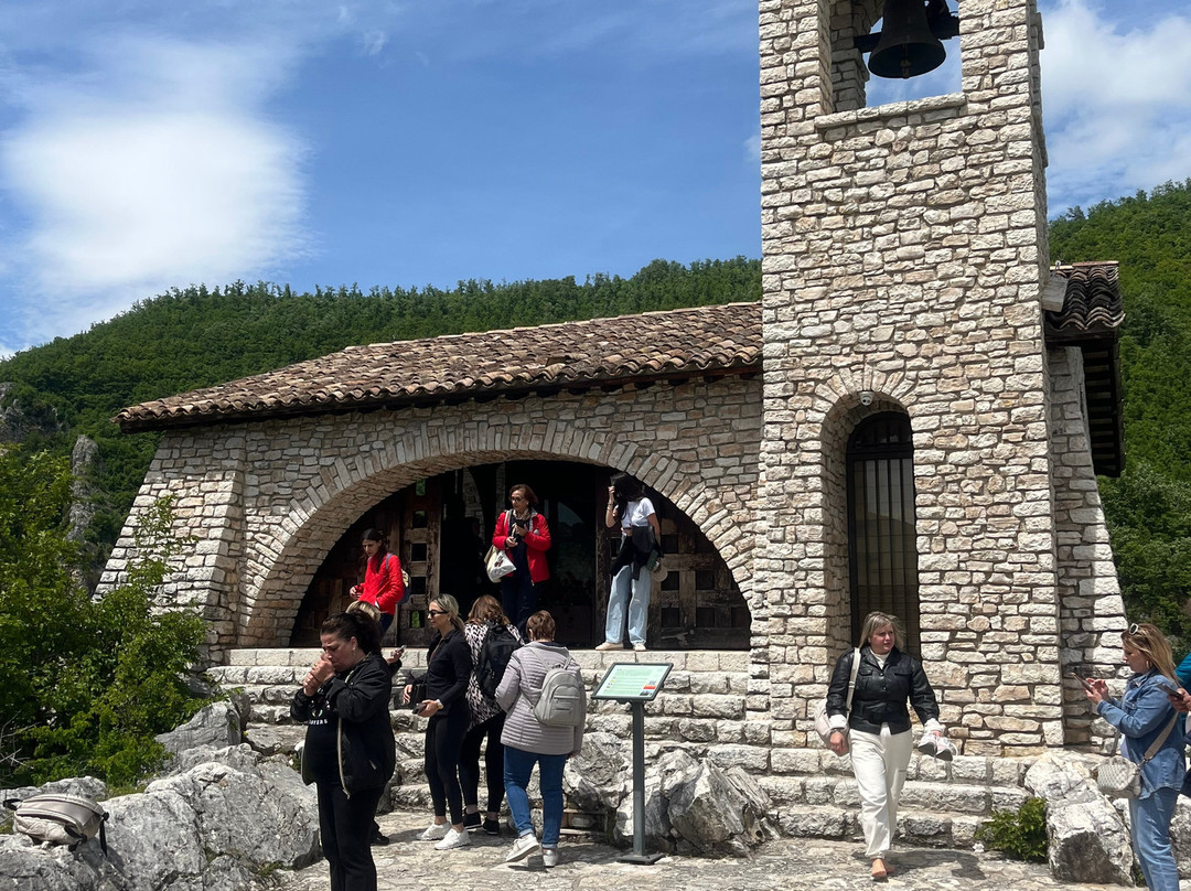 Scoglio della Preghiera-Cascia必去景点