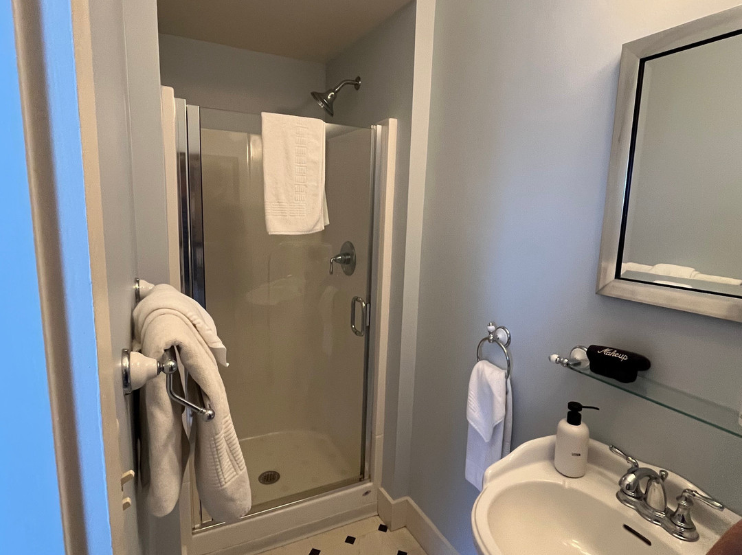 Grey Havens Inn主图