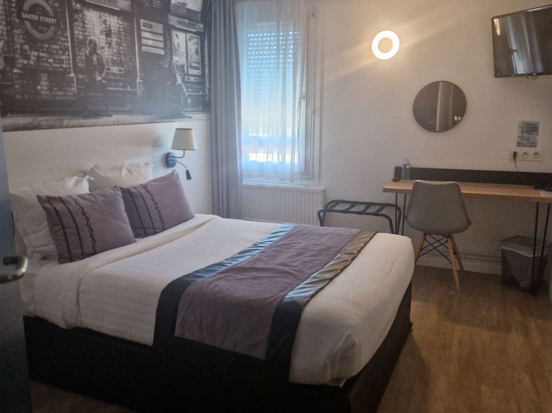 Logis Hôtel Cris Hotel主图
