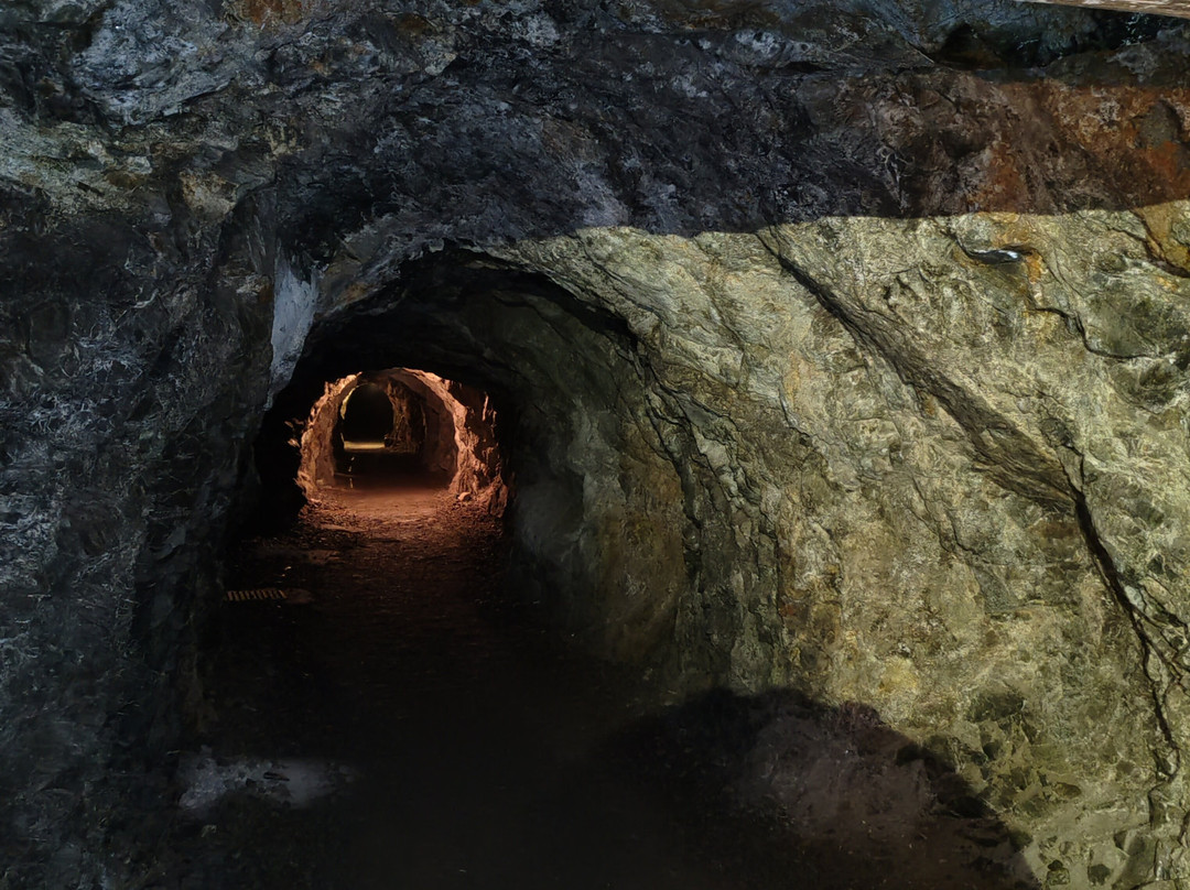 Museo De Sitio Mina De Acosta-帕丘卡必去景点