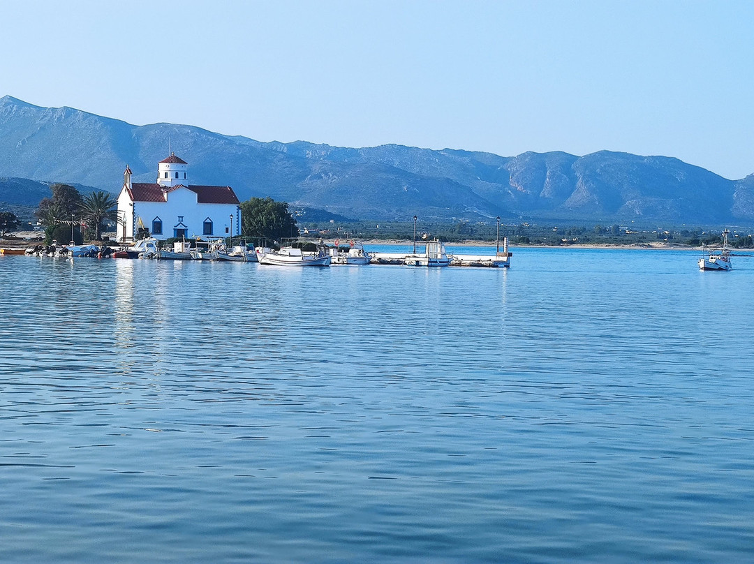 Agios Spyridon Church-Elafonisos必去景点