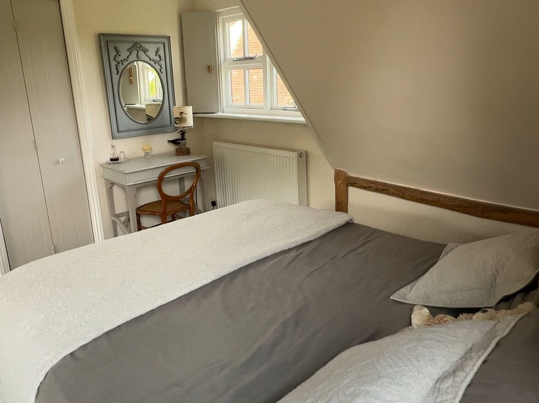 Chequer Cottage主图