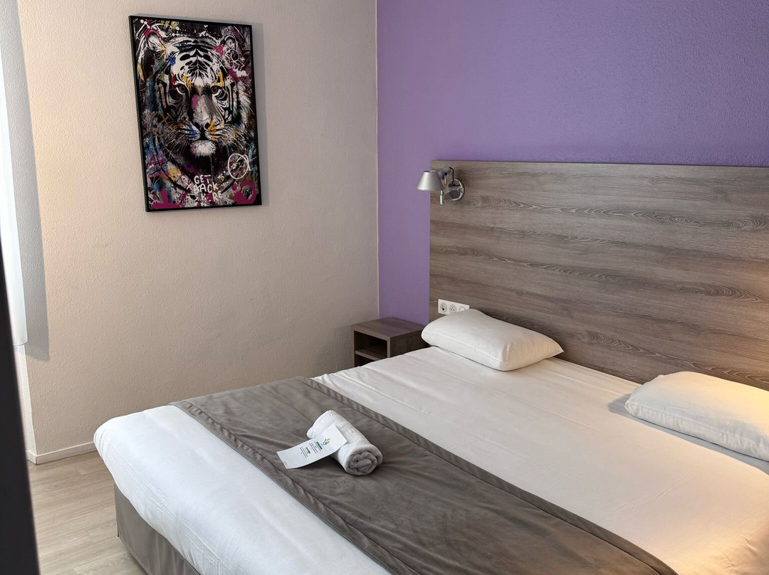 Brit Hotel Nevers Centre Gare主图