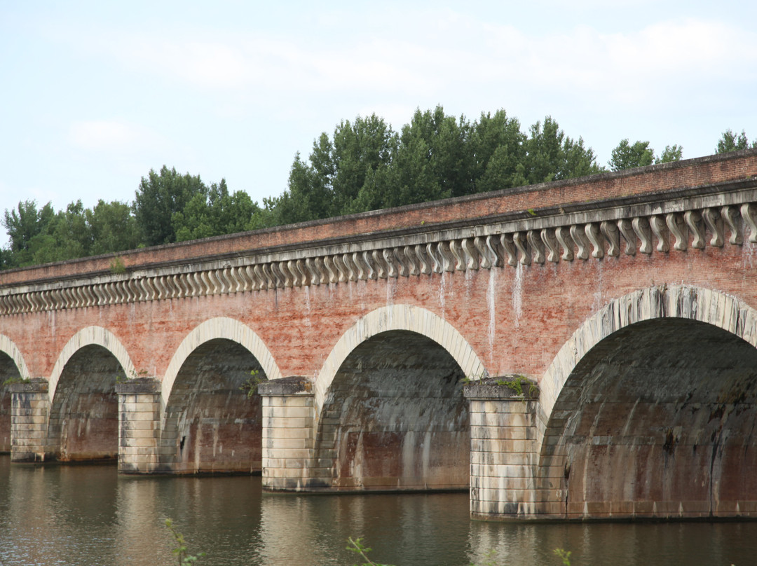 Pont Canal-Moissac必去景点