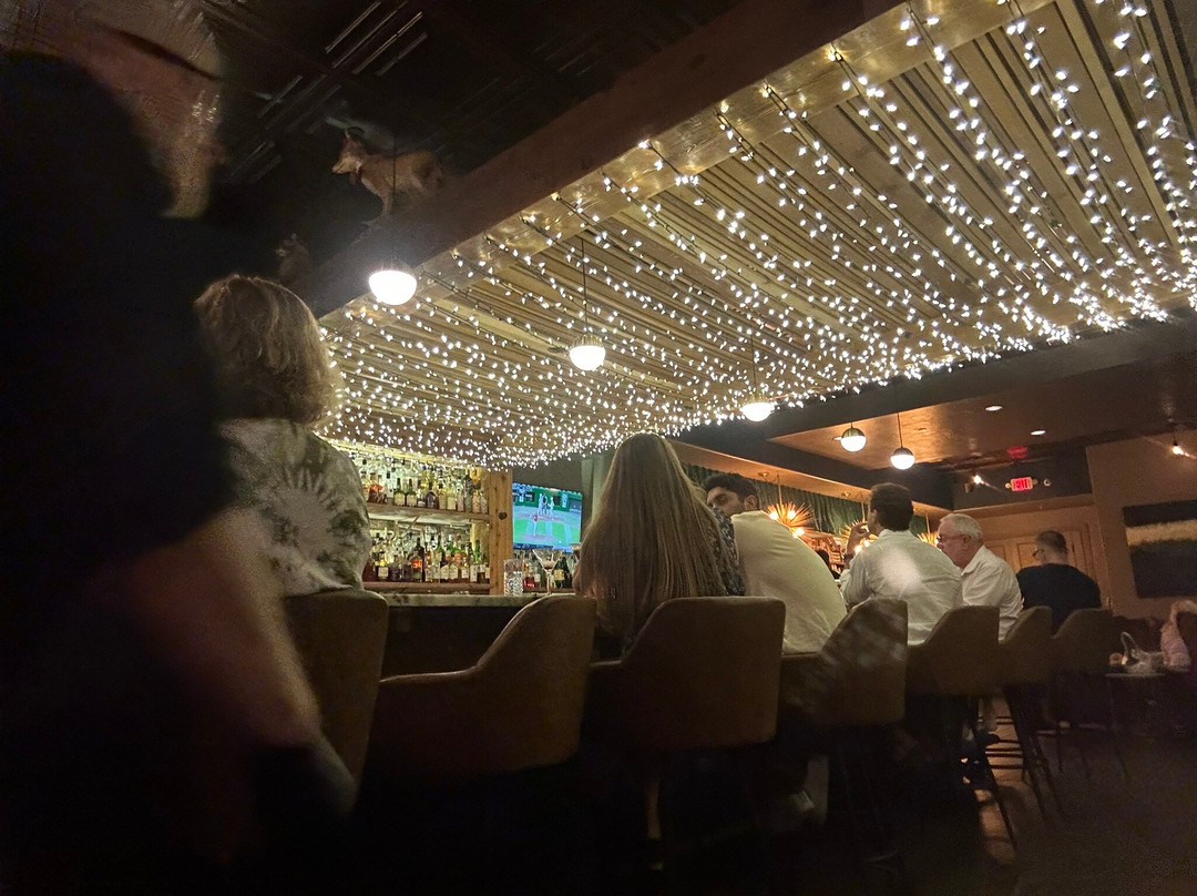 The Hamilton Supperette & Lounge