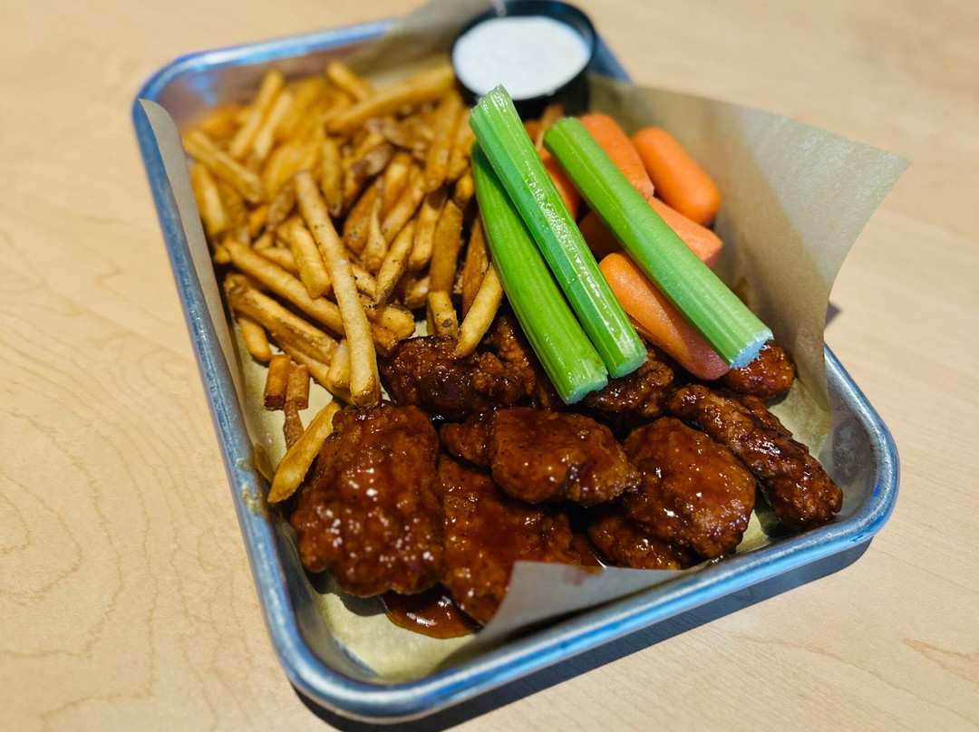 Buffalo Wild Wings - Lapper, MI