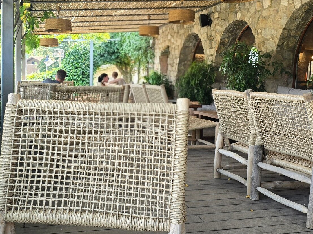 Hotel Familiar El Jou Nature主图