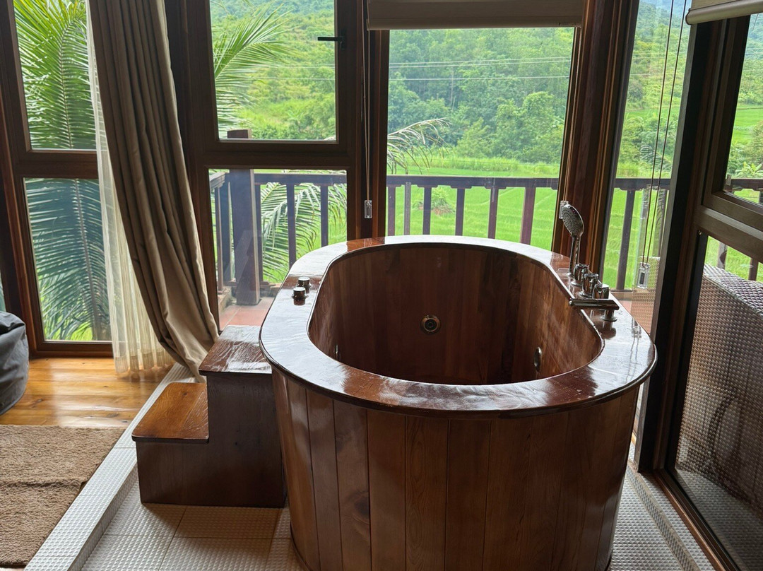 Mai Chau Onsen Retreat主图