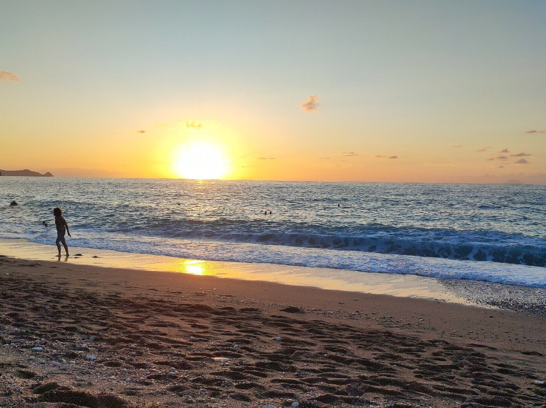 Spiaggia di Marina di Patti-Patti必去景点