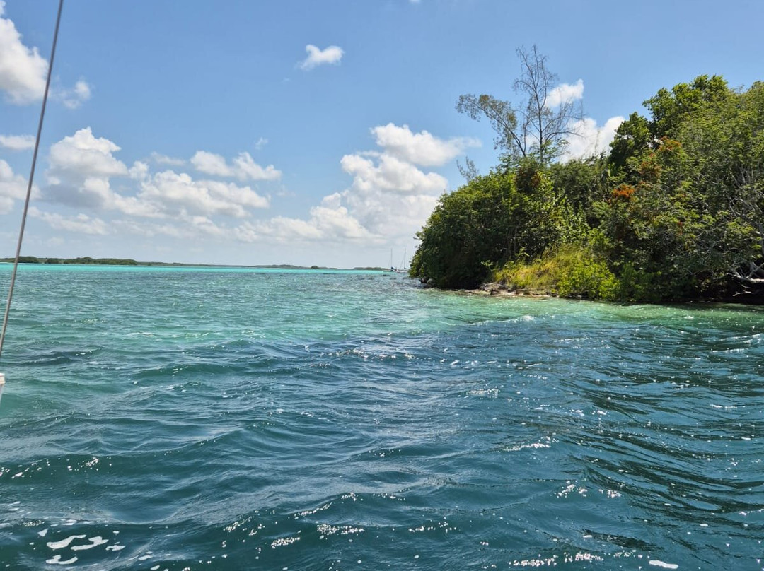 Bacalitos Tour en Velero-Bacalar必去景点