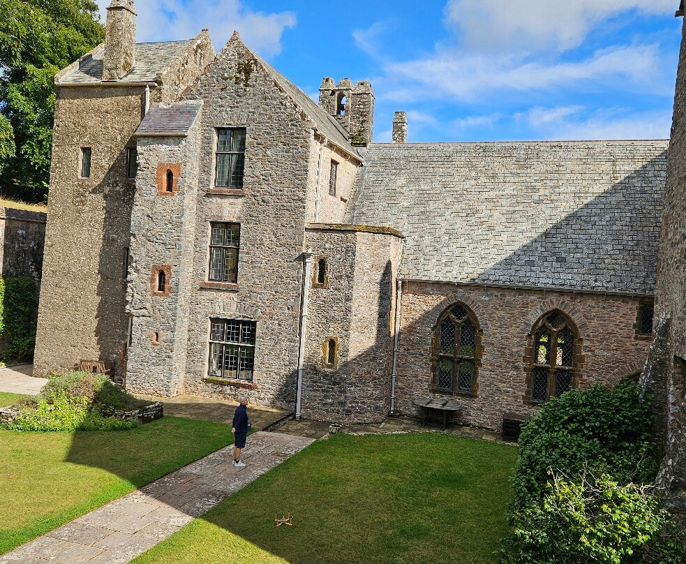 Compton Castle-Compton必去景点