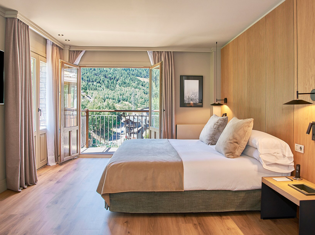 帕拉多卡纳罗酒店主图