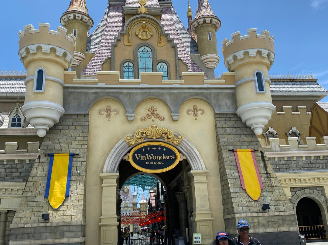 Go Vietnam Travel Agency-Tu Liem必去景点
