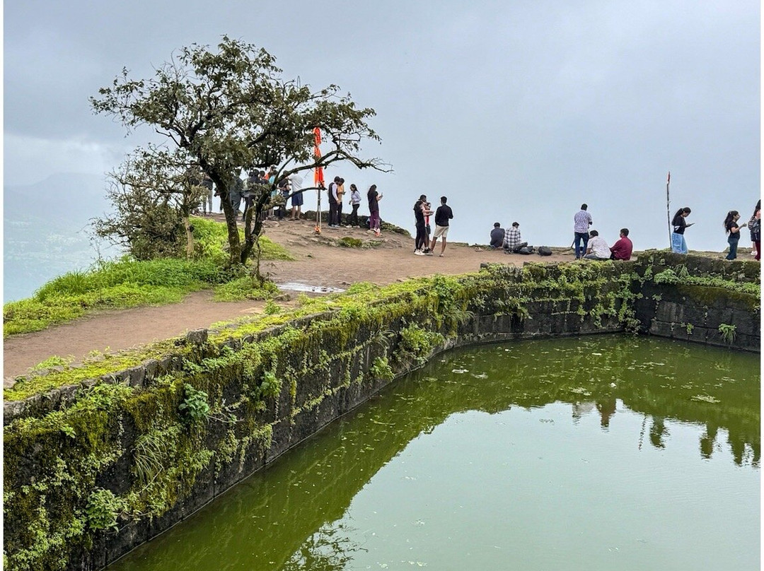 Tikona Fort-罗纳瓦拉必去景点