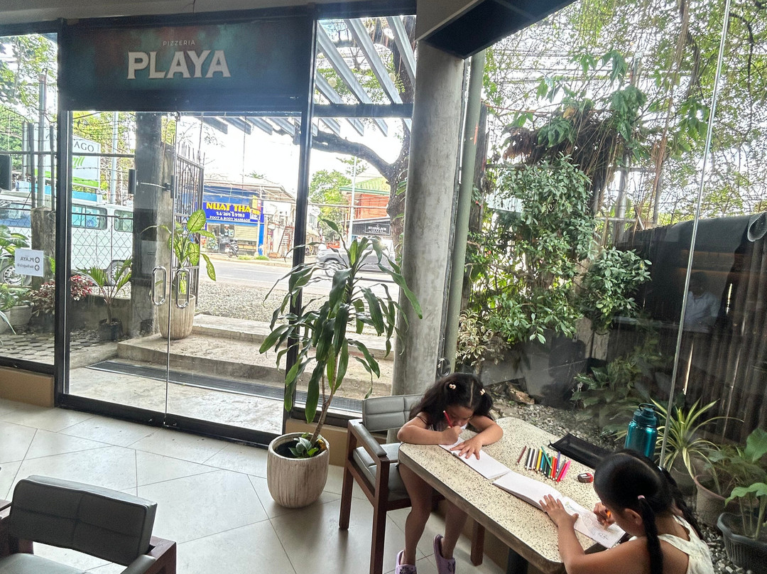 Playa Pizzeria