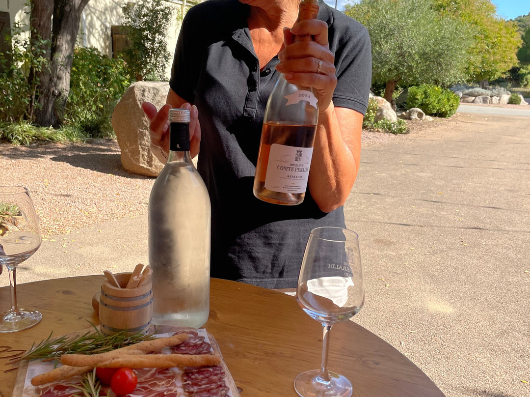 Domaine Comte Peraldi-Mezzavia必去景点