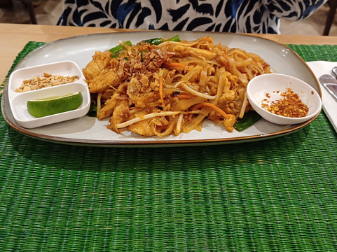 Onzon Thai Restaurant