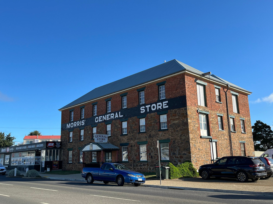 Morris' General Store