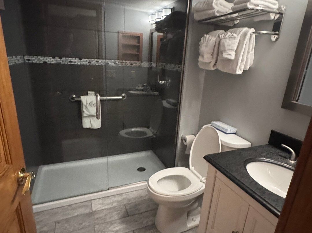 Christie Lodge主图