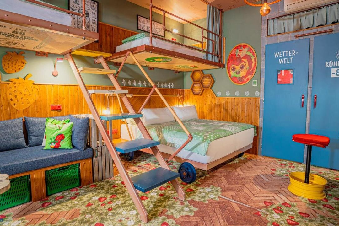 Die Karls Bande - Das Hotel