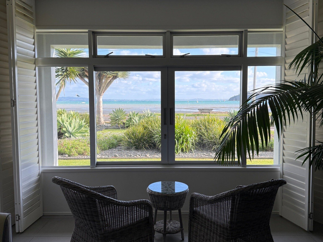 Waiheke Waterfront Lodge主图