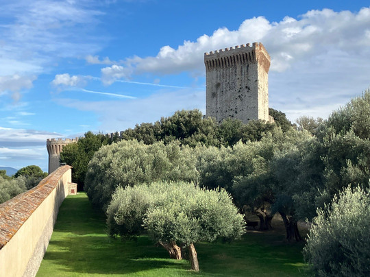 Palazzo Della Corgna-Castiglione del Lago必去景点