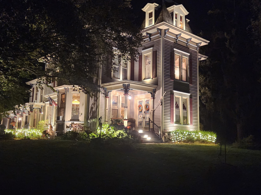 Sutherland House Victorian Bed & Breakfast主图