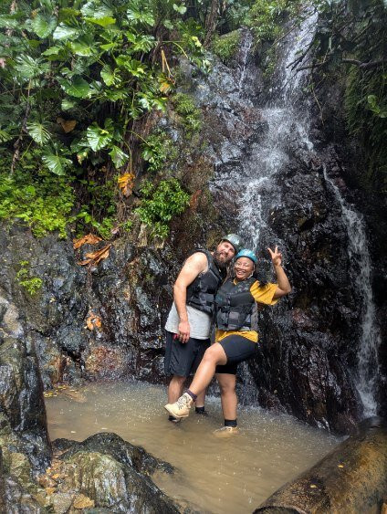 H and J Island Adventures-法哈多必去景点