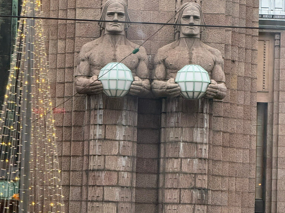 铁路旅客枢纽站（Rautatieasema）-赫尔辛基必去景点
