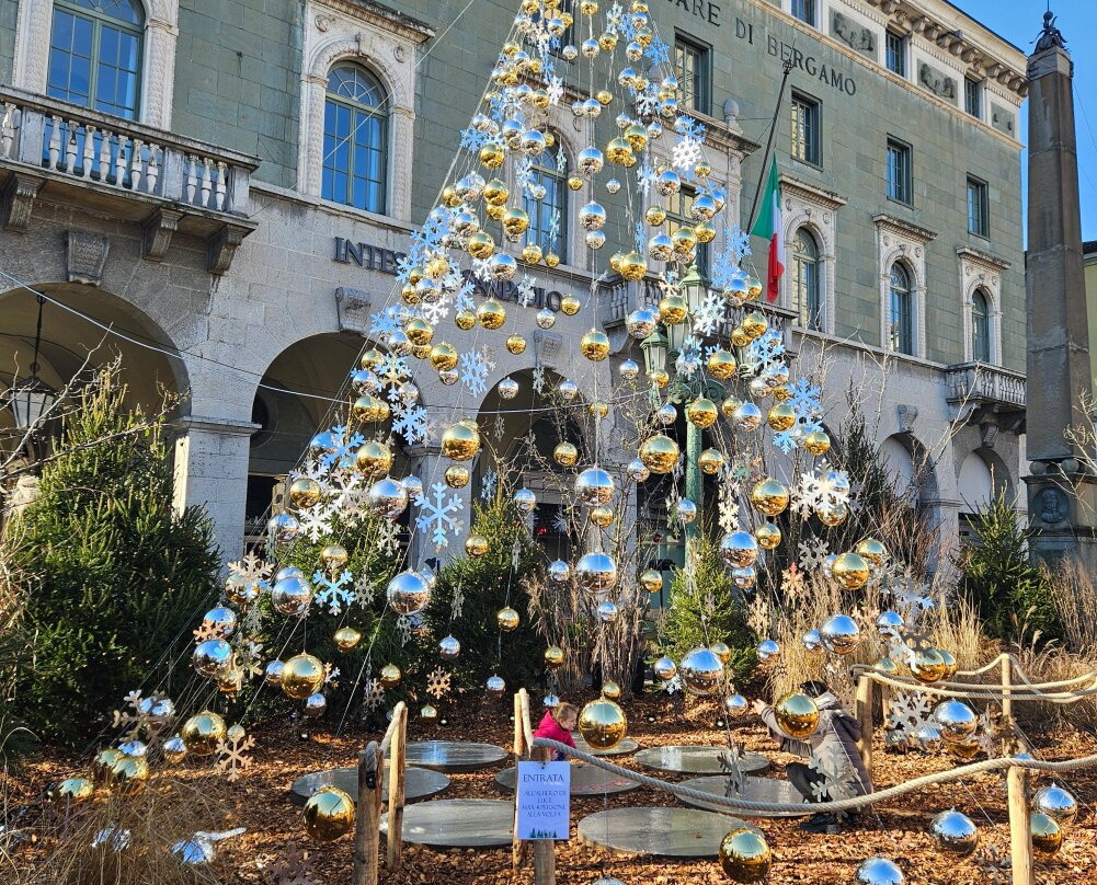 Il Sentierone-贝加莫必去景点