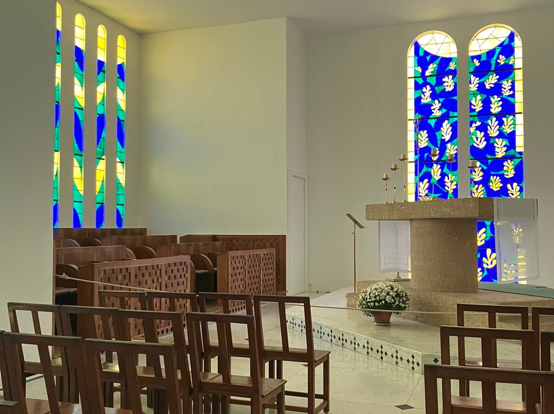 罗塞尔教堂-旺斯必去景点