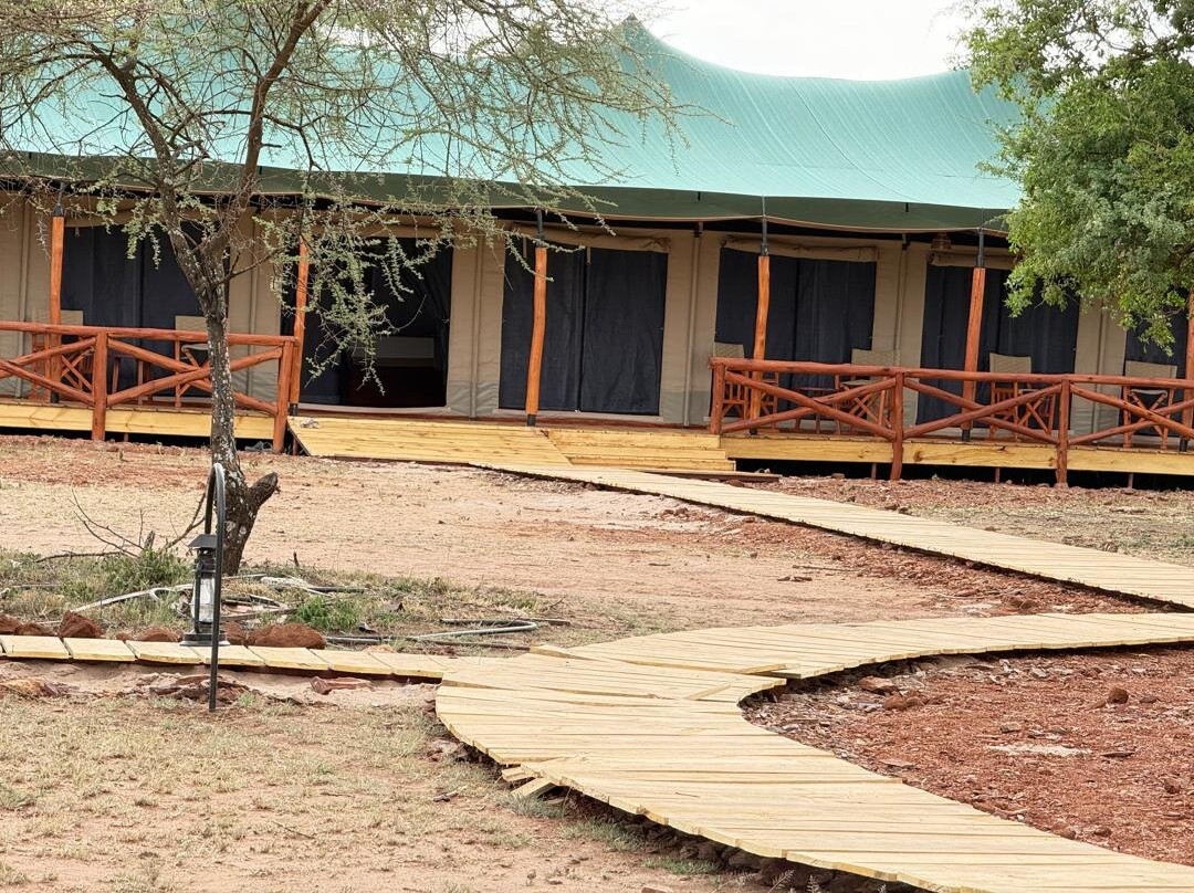 Sueños de Serengeti Luxury Camp